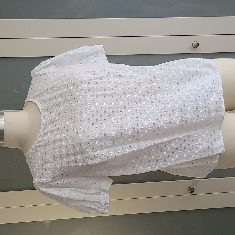 White Eyelet Puff Sleeve Blouse